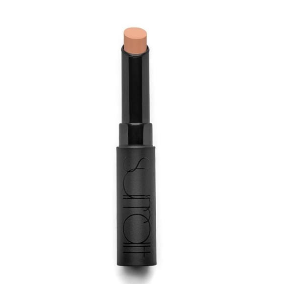 Surratt Surreal Skin Concealer Shade 7 | Caramel With Peach To Warm Undertones - Picture 2 of 11